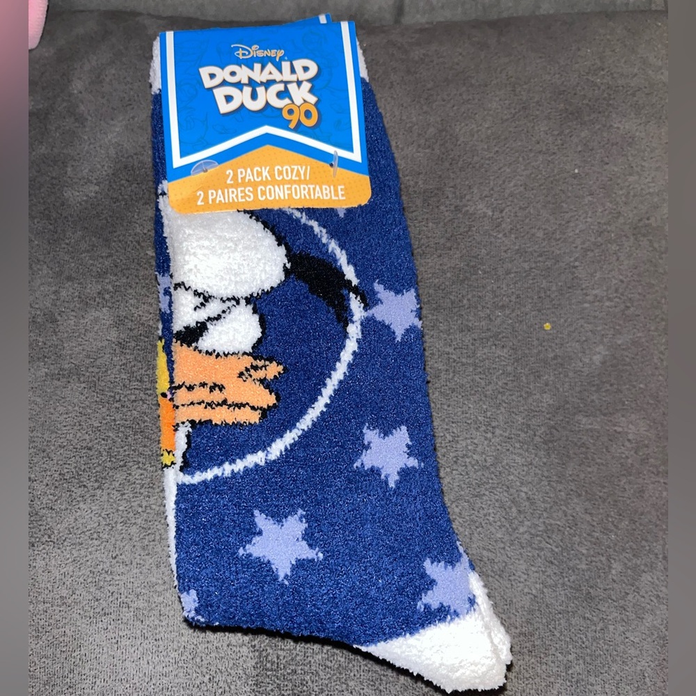 🆕 Disney Donald Duck 90 Cozy Socks Brand New-2 Pairs -Ladies 5-10